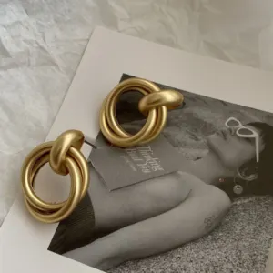 Baroque Metal No-Hole Ear Clips for Women | Exaggerated INS Style Round Hoop Earrings
