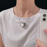 Double-Sided Heart Titanium Steel Necklace – Light Luxury Clavicle Chain - Image 4