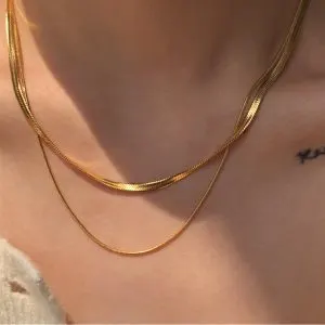 Double Layered Snake Chain Necklace for Women – High-End Gold Titanium Steel Vintage Clavicle Choker