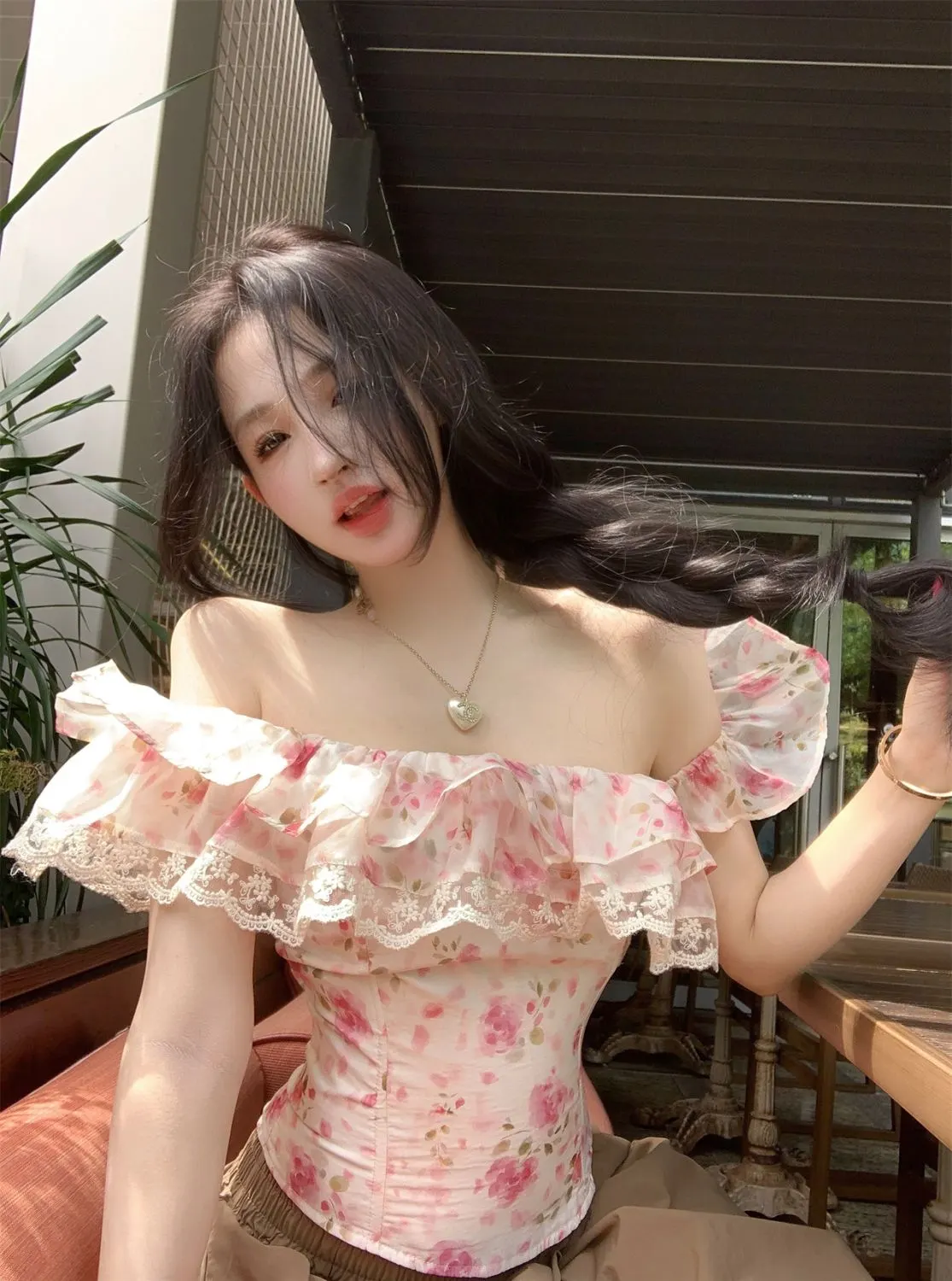 sdsd Floral Off-Shoulder Ruffle Blouse – Lace Trim Slim Fit Feminine Top - Image 1