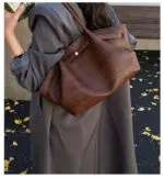 Elegant Fashion Tote Bag - Image 6