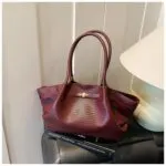 Elegant Fashion Tote Bag - Image 10