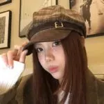 Vintage Brown Plaid Beret Hat - Image 5