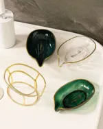 Self-Draining Soap Dish Holder with Water Drain Tray - Image 4