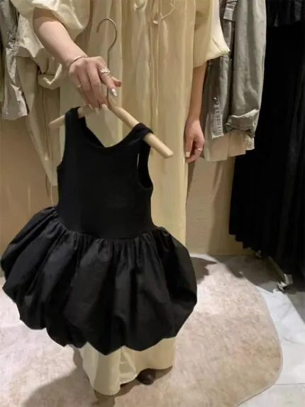 Elegant Puffy Sleeveless Princess Dress
