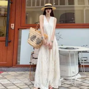 Elegant Embroidered Jacquard Maxi Dress