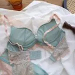 Lace Wireless Push-Up Bra Set - Image 4