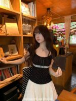 Sweet Bow Detail Square Neck Lace Puff Sleeve Top - Image 4