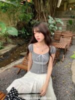 Sweet Bow Detail Square Neck Lace Puff Sleeve Top - Image 12