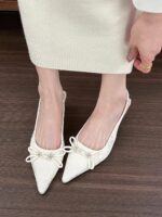 Pointed-Toe Bow High Heel - Image 2