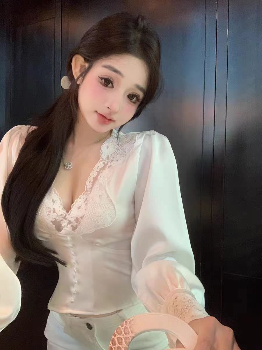 Main Images5 V-Neck Lace Satin Slim-Fit Crop Top - Image 1